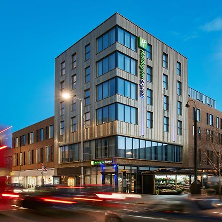 Holiday Inn Express London-Ealing Exterior foto